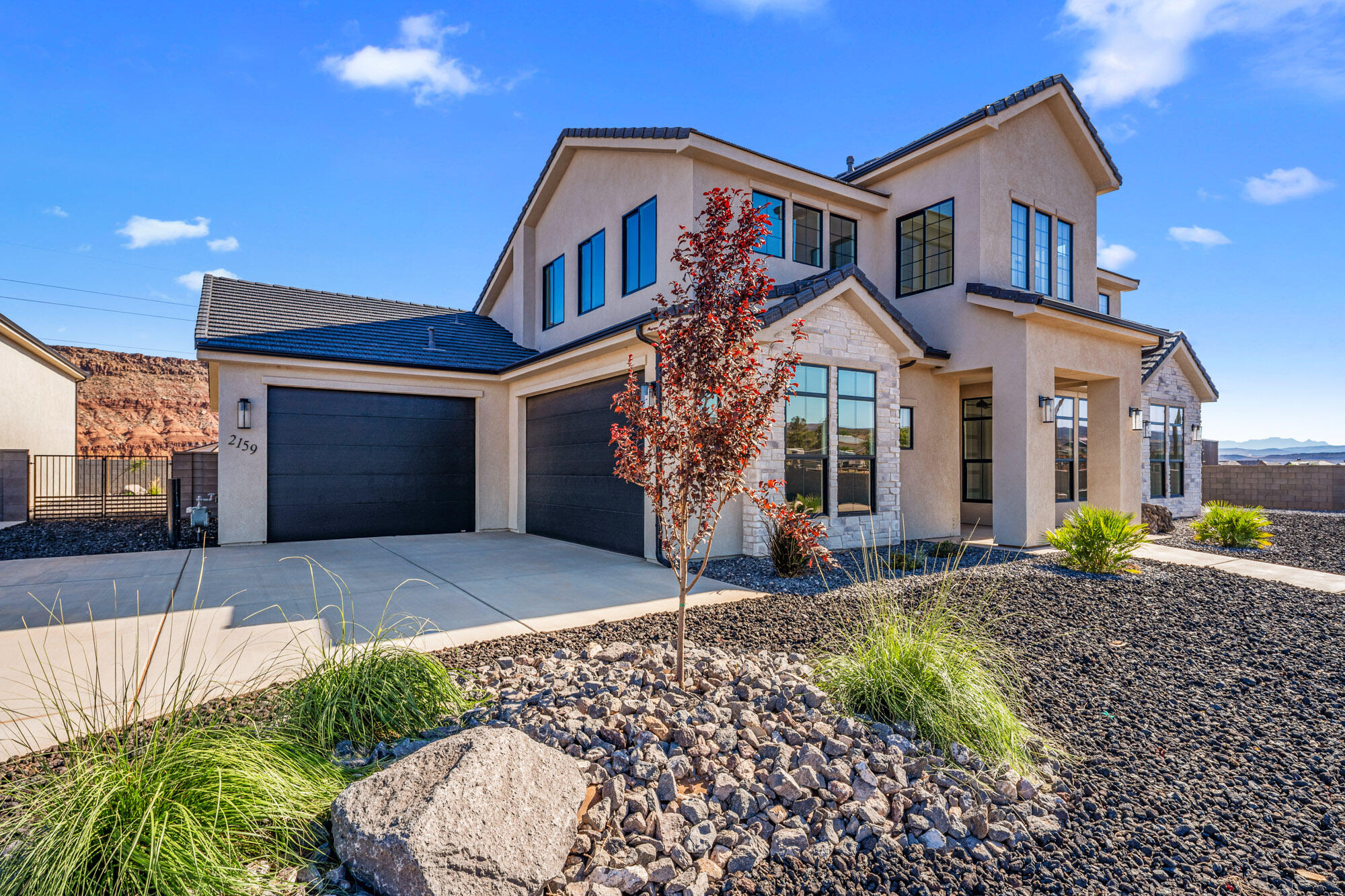 2159 E Sand River LN