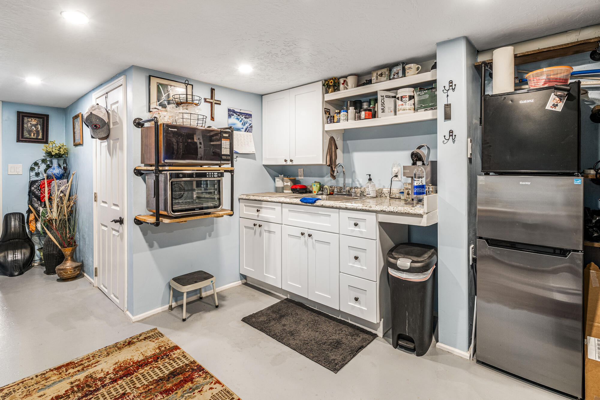 1125 W 1375 N