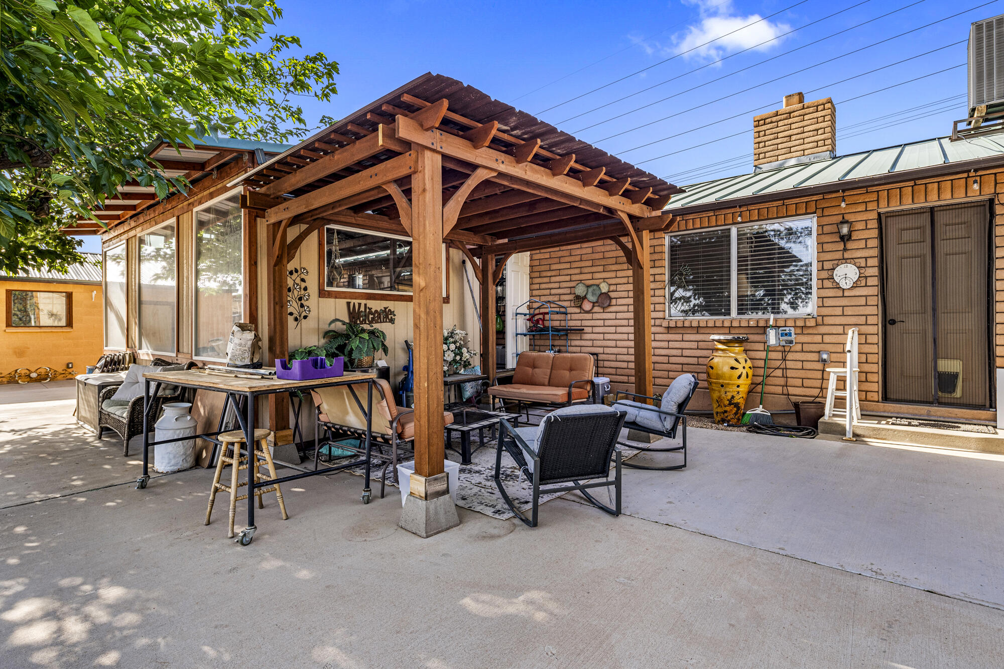 1125 W 1375 N