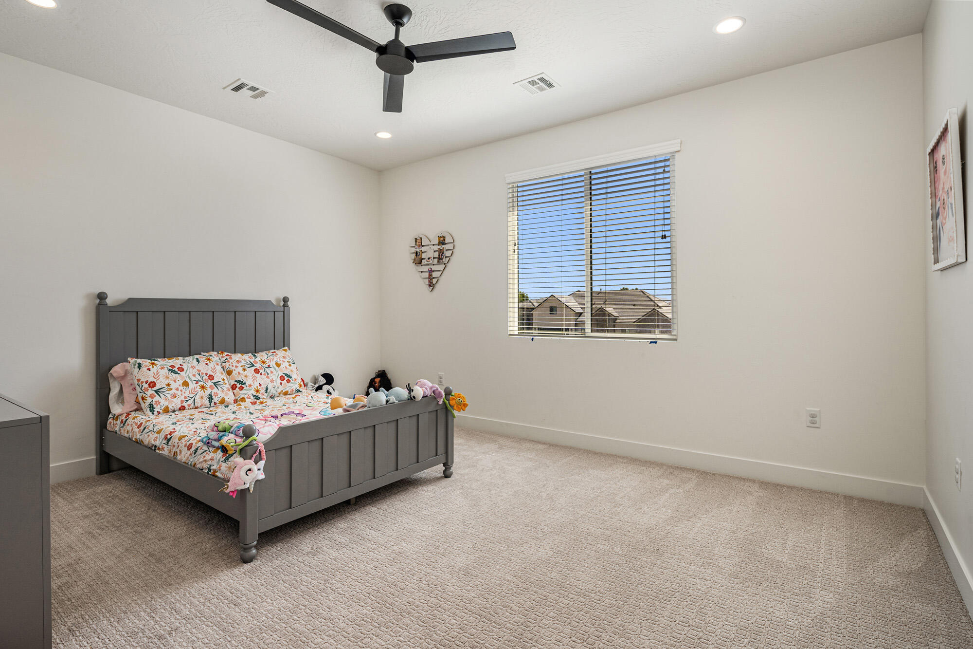 1051 S HIGH MESA CIR