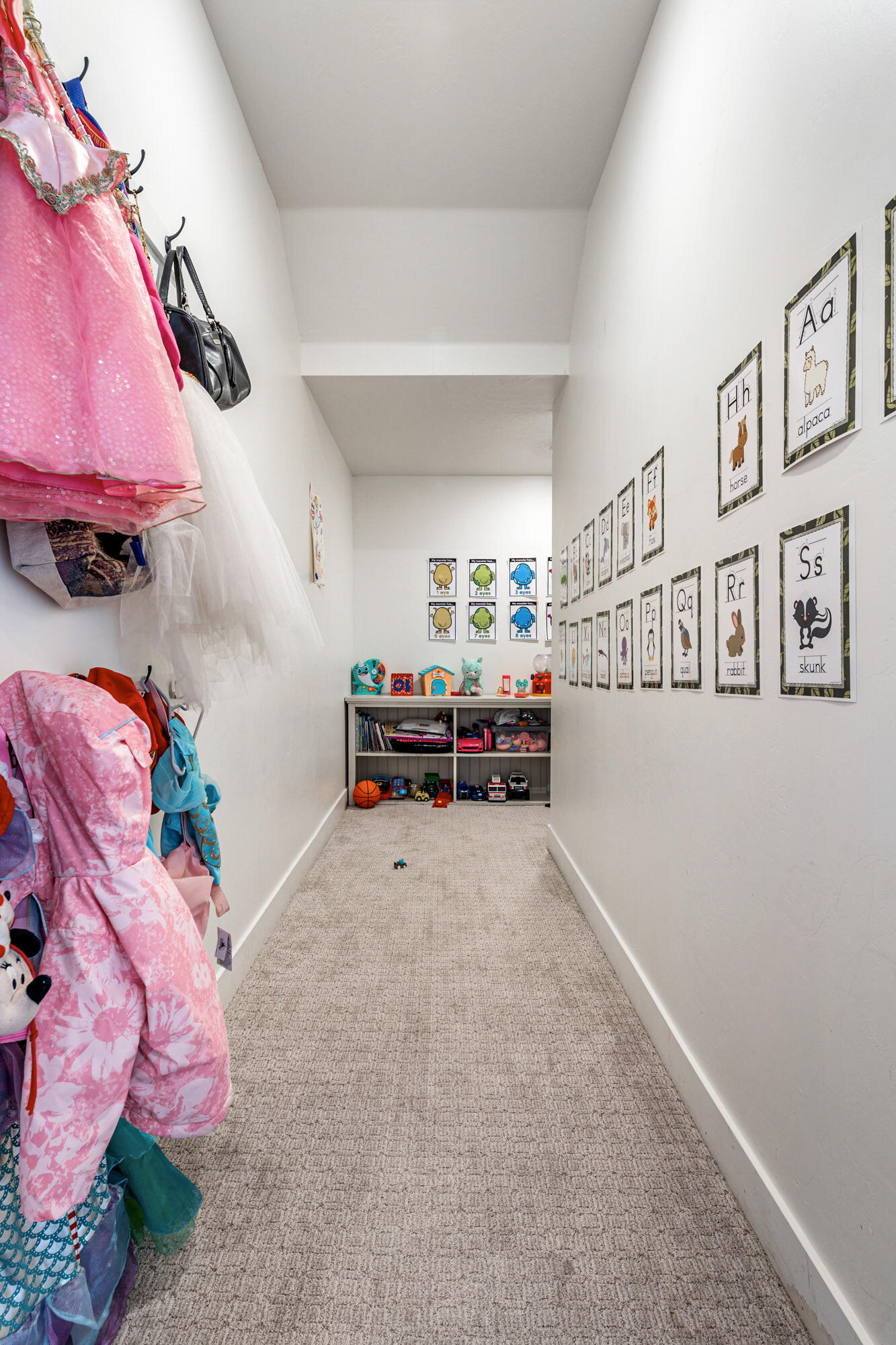 1051 S HIGH MESA CIR