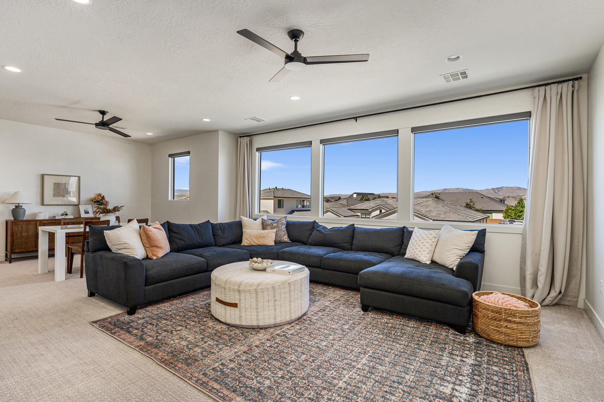 1051 S HIGH MESA CIR