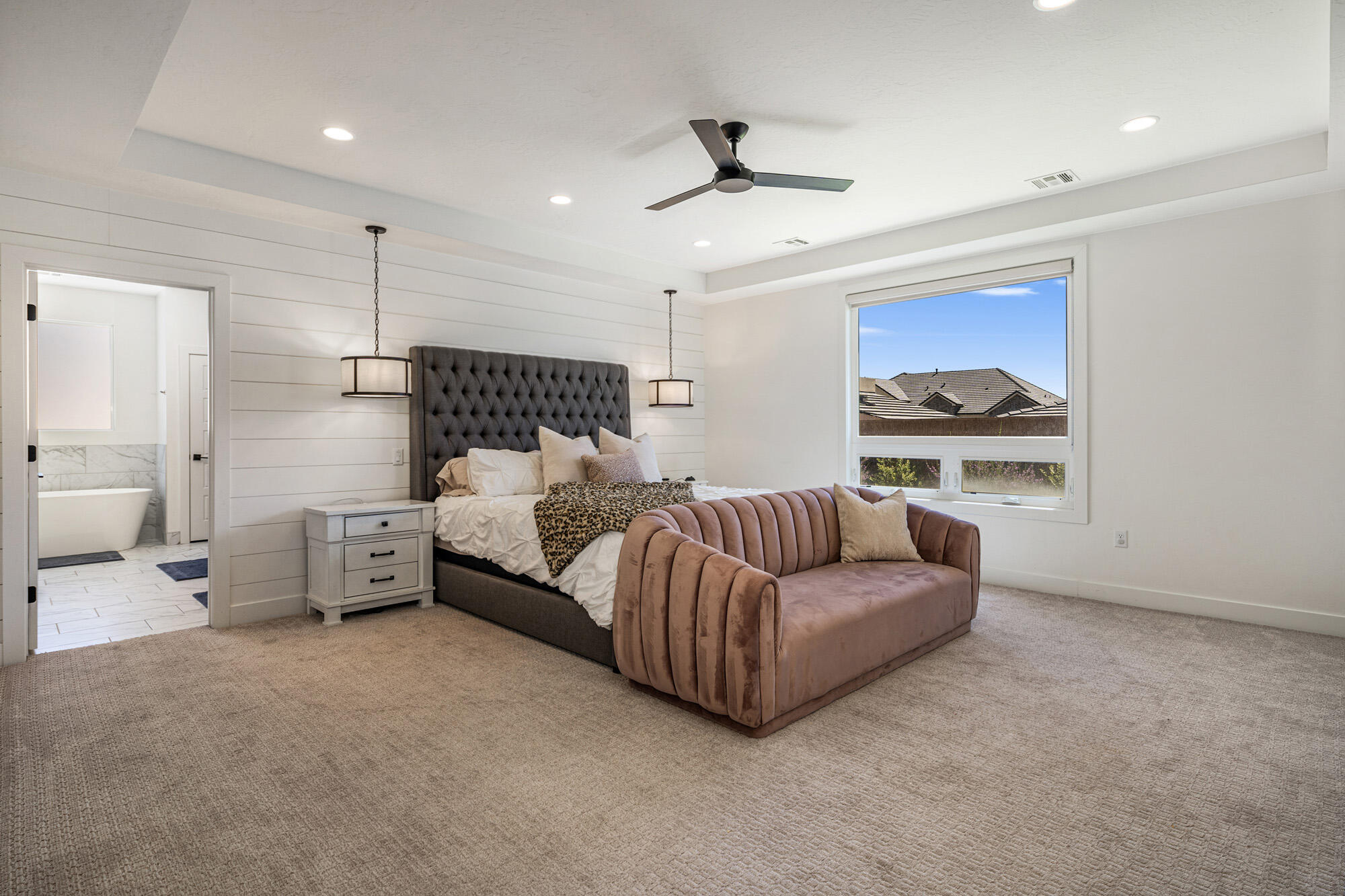 1051 S HIGH MESA CIR