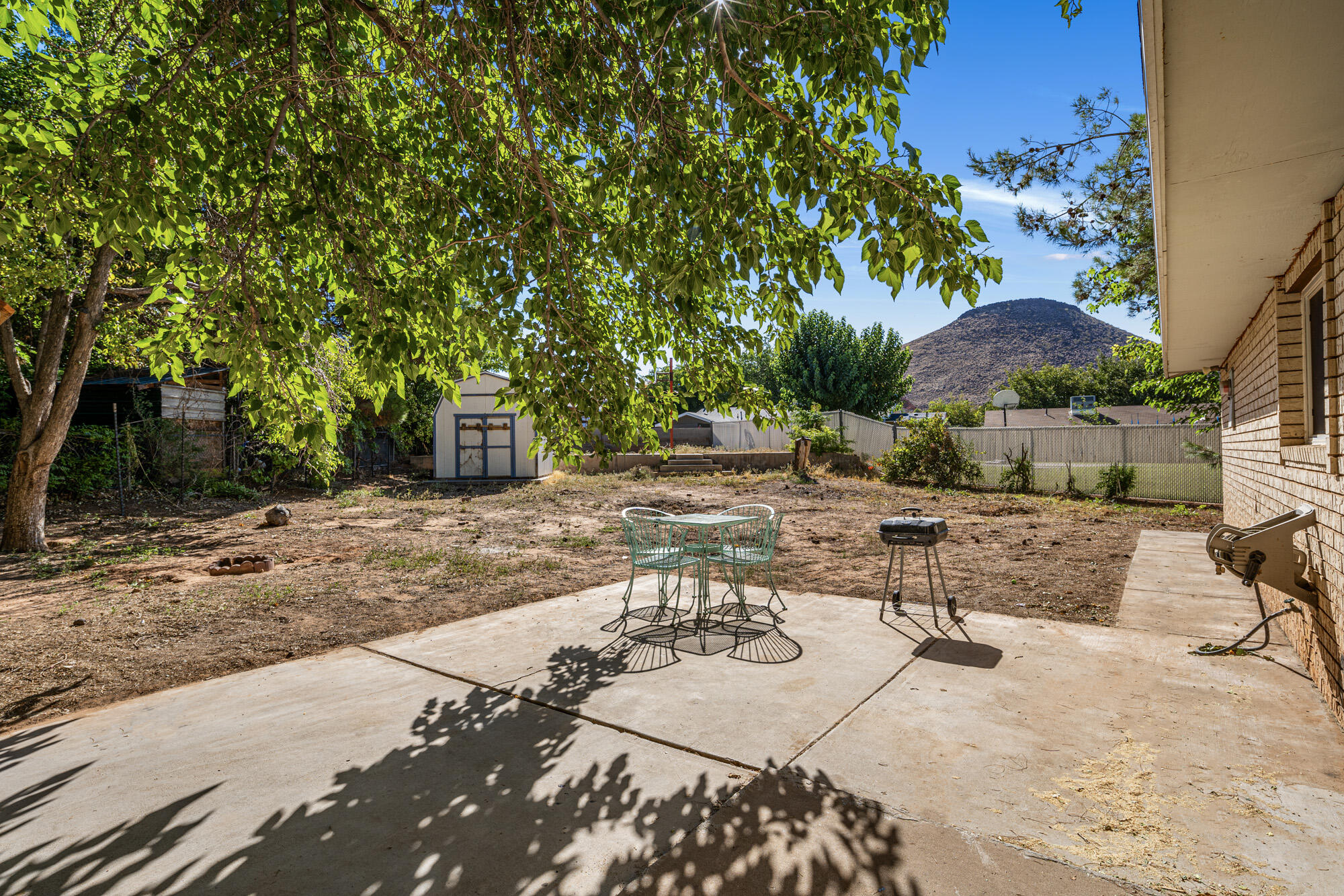 1244 W 620 CIR