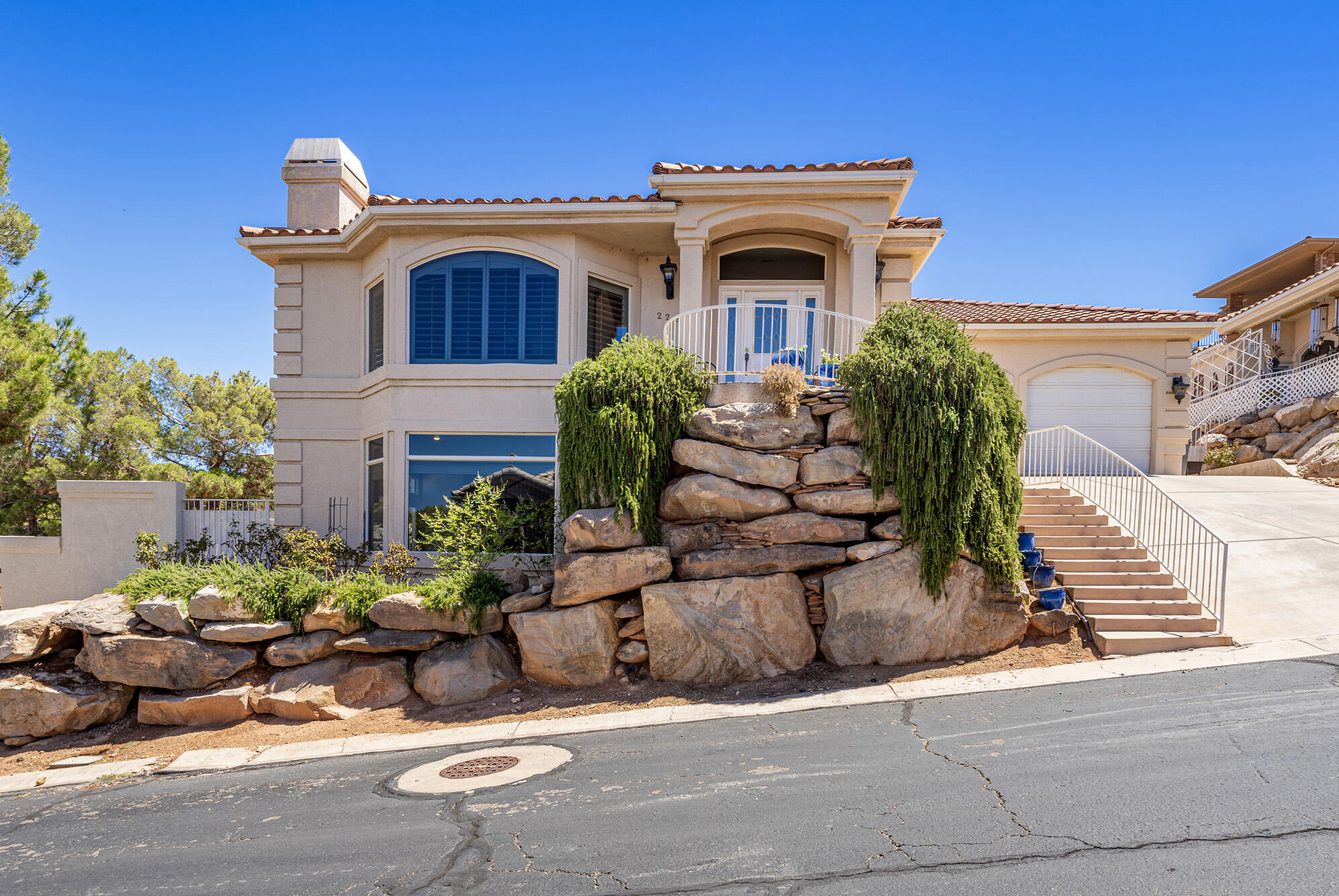 2291 S AUGUSTA DR