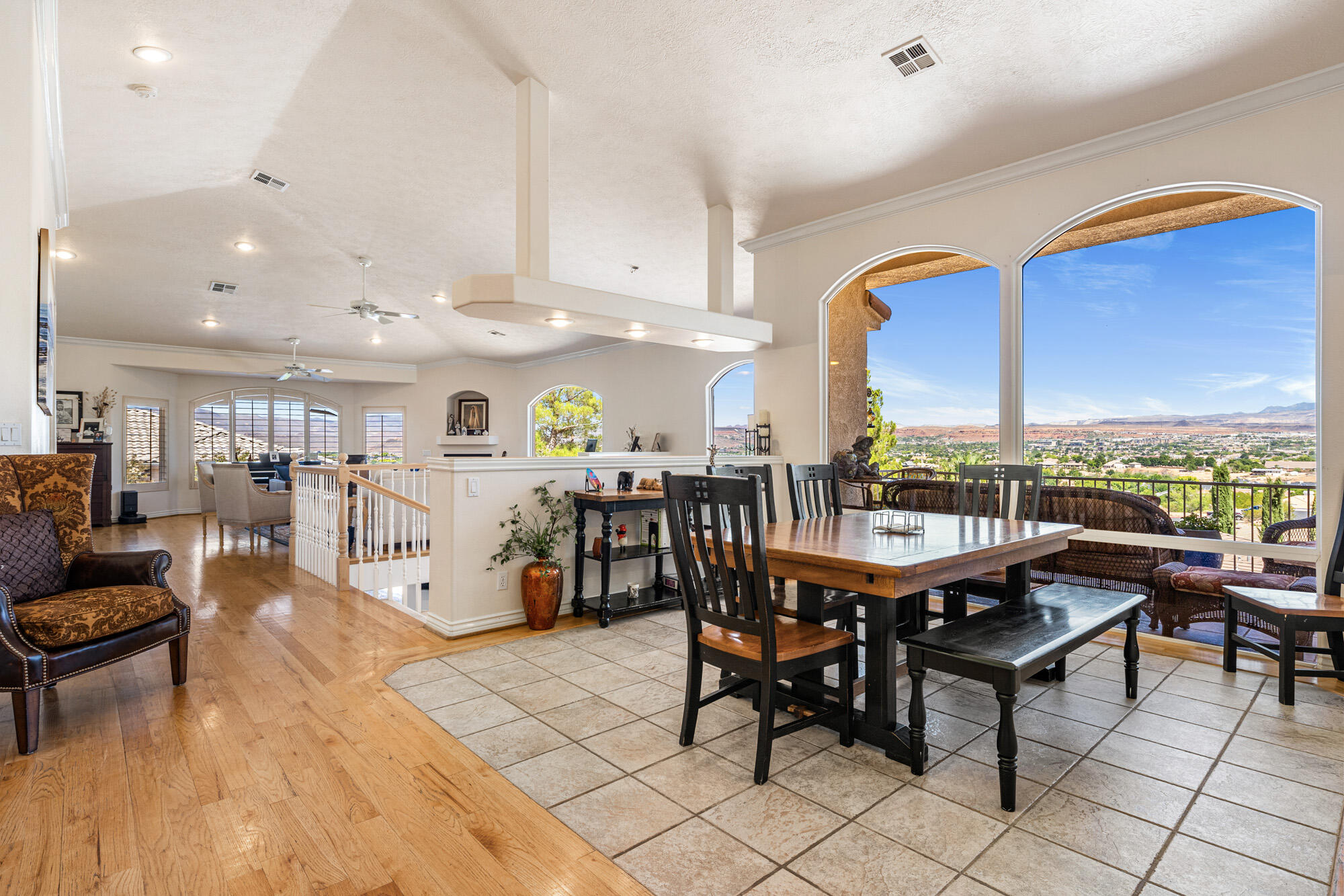 2291 S AUGUSTA DR