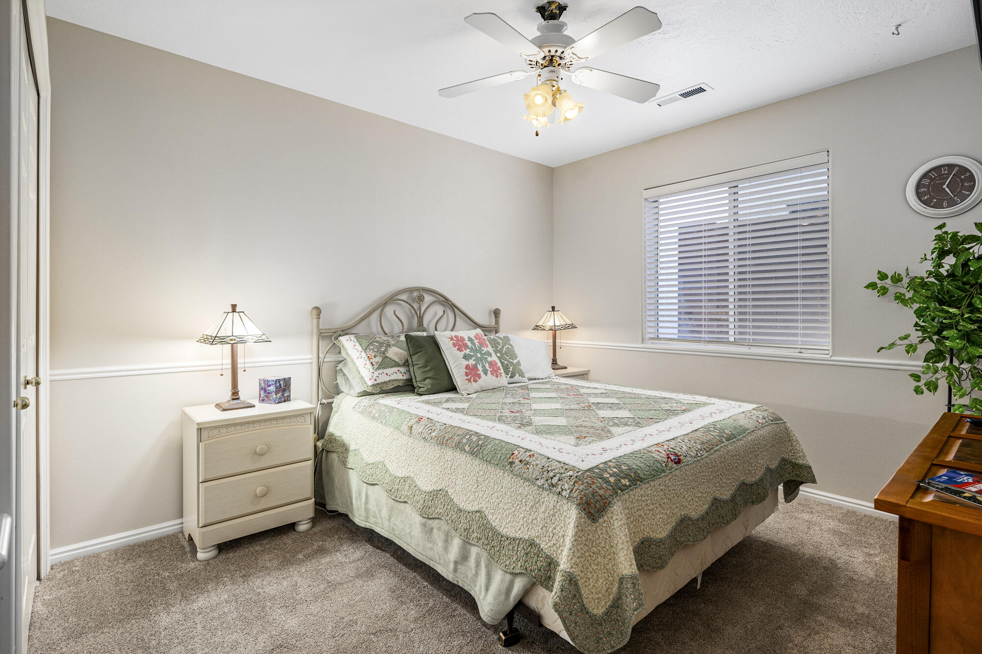 2045 S 1400 E Unit: #13