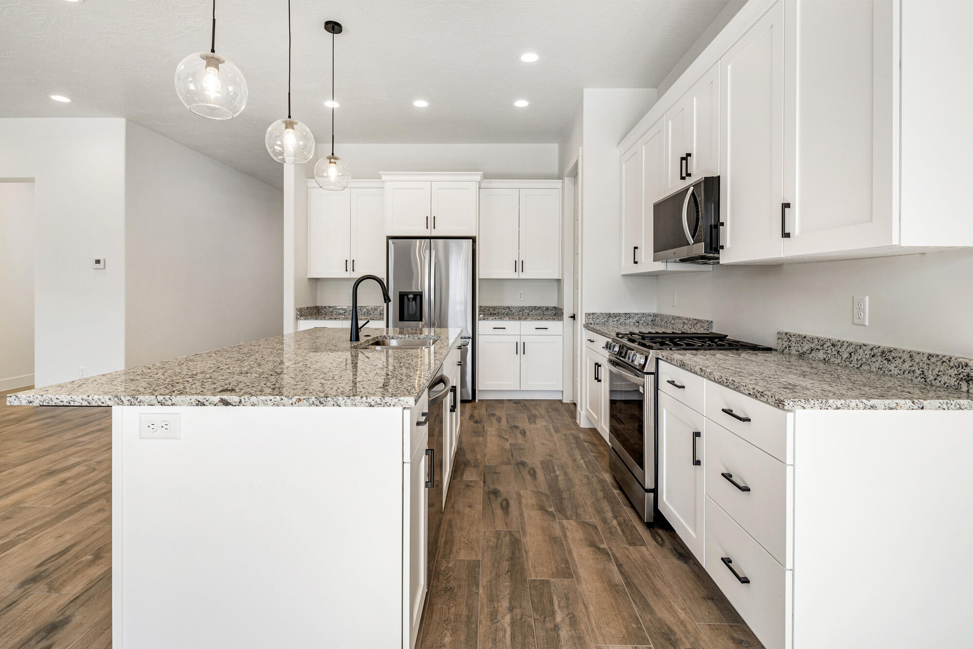 1007 S Quick Draw DR