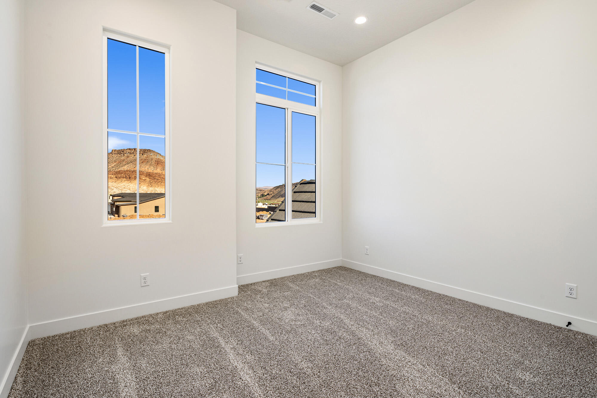 1007 S Quick Draw DR