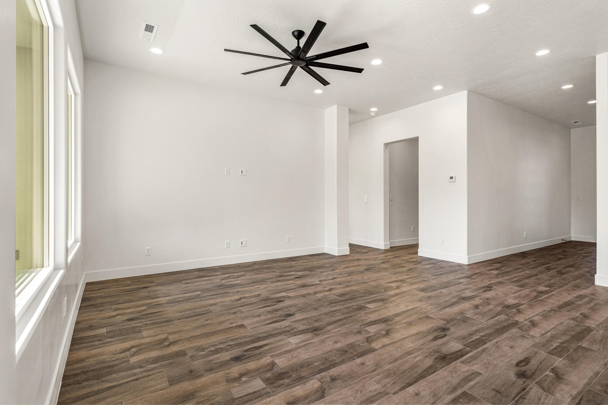 1007 S Quick Draw DR