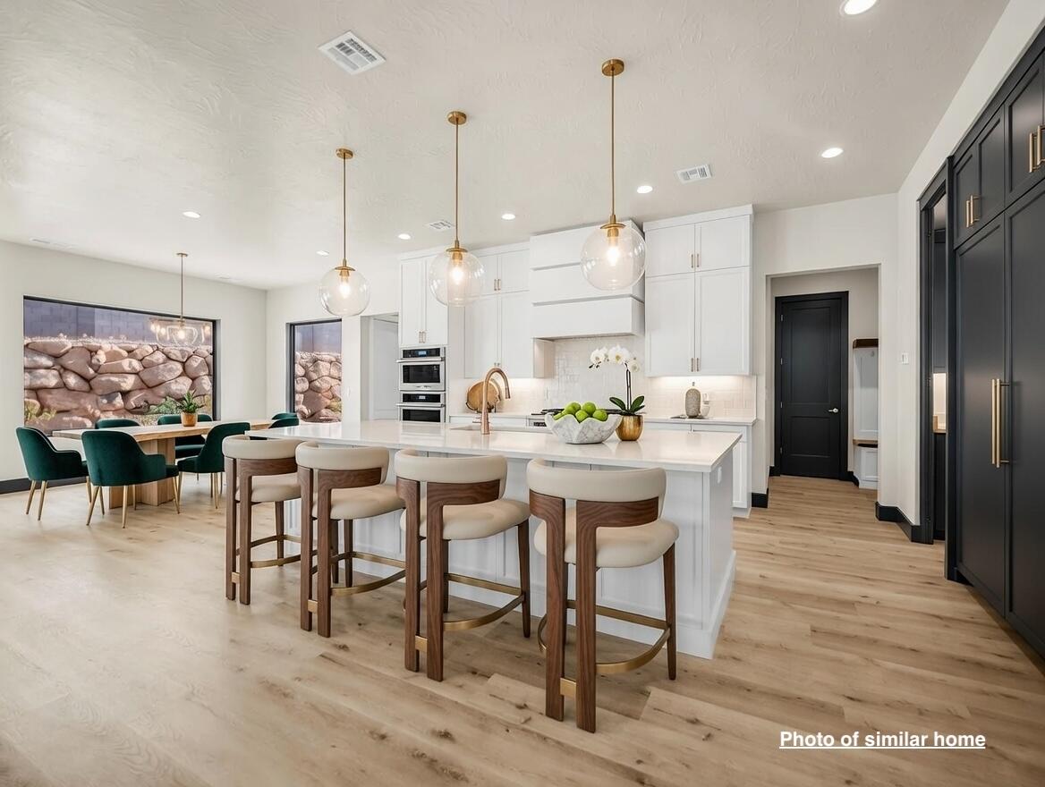 4602 S Malt House Cv