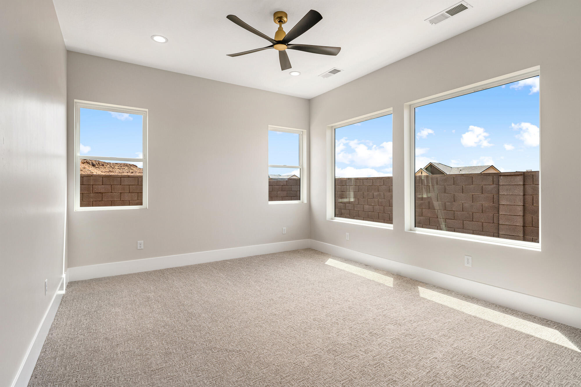 4602 S Malt House Cv