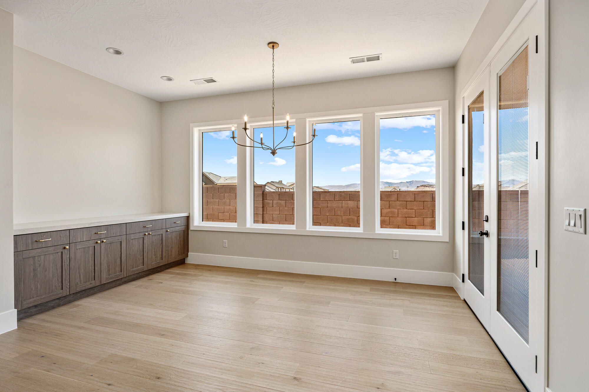 4602 S Malt House Cv