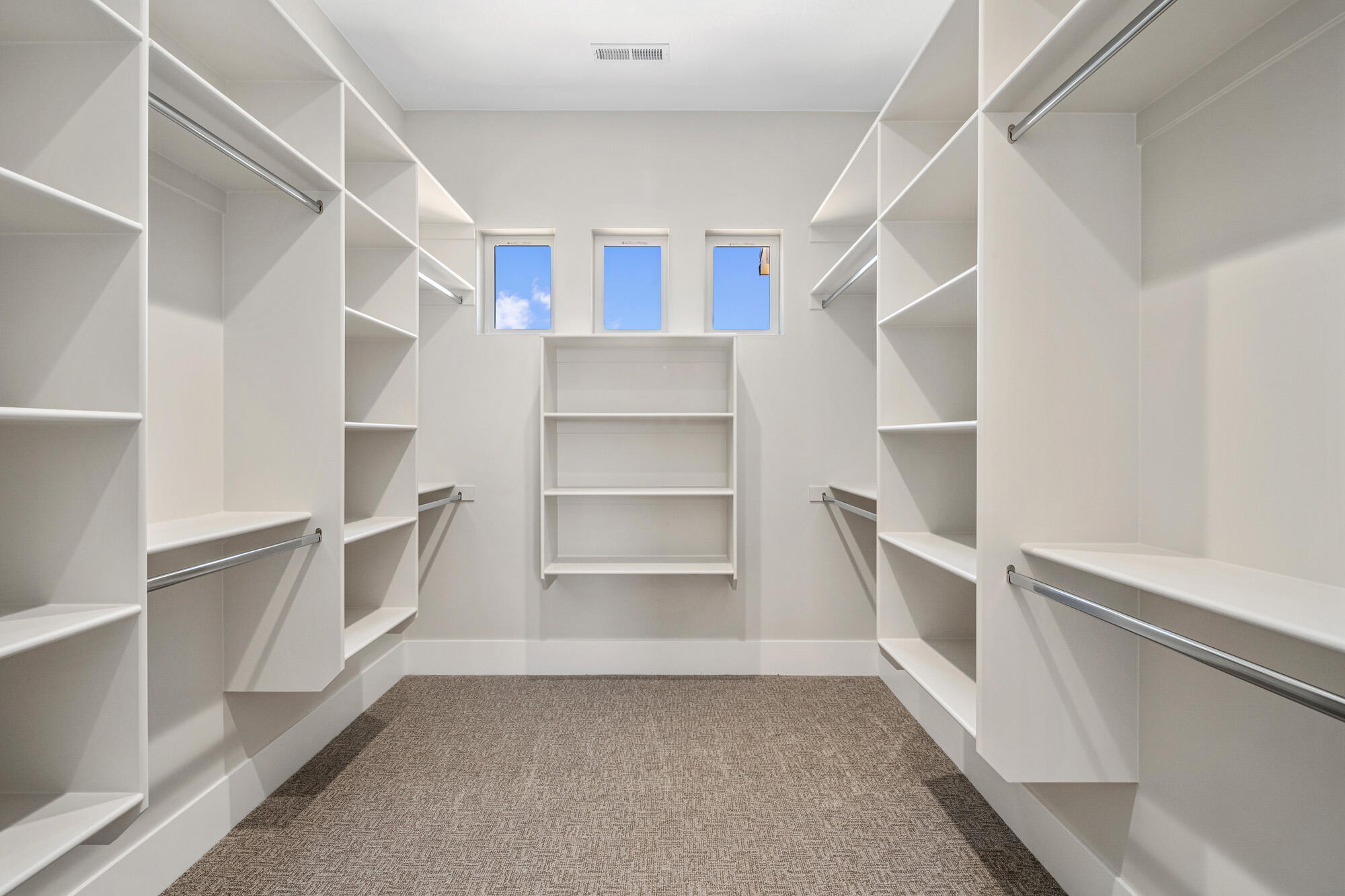 4602 S Malt House Cv