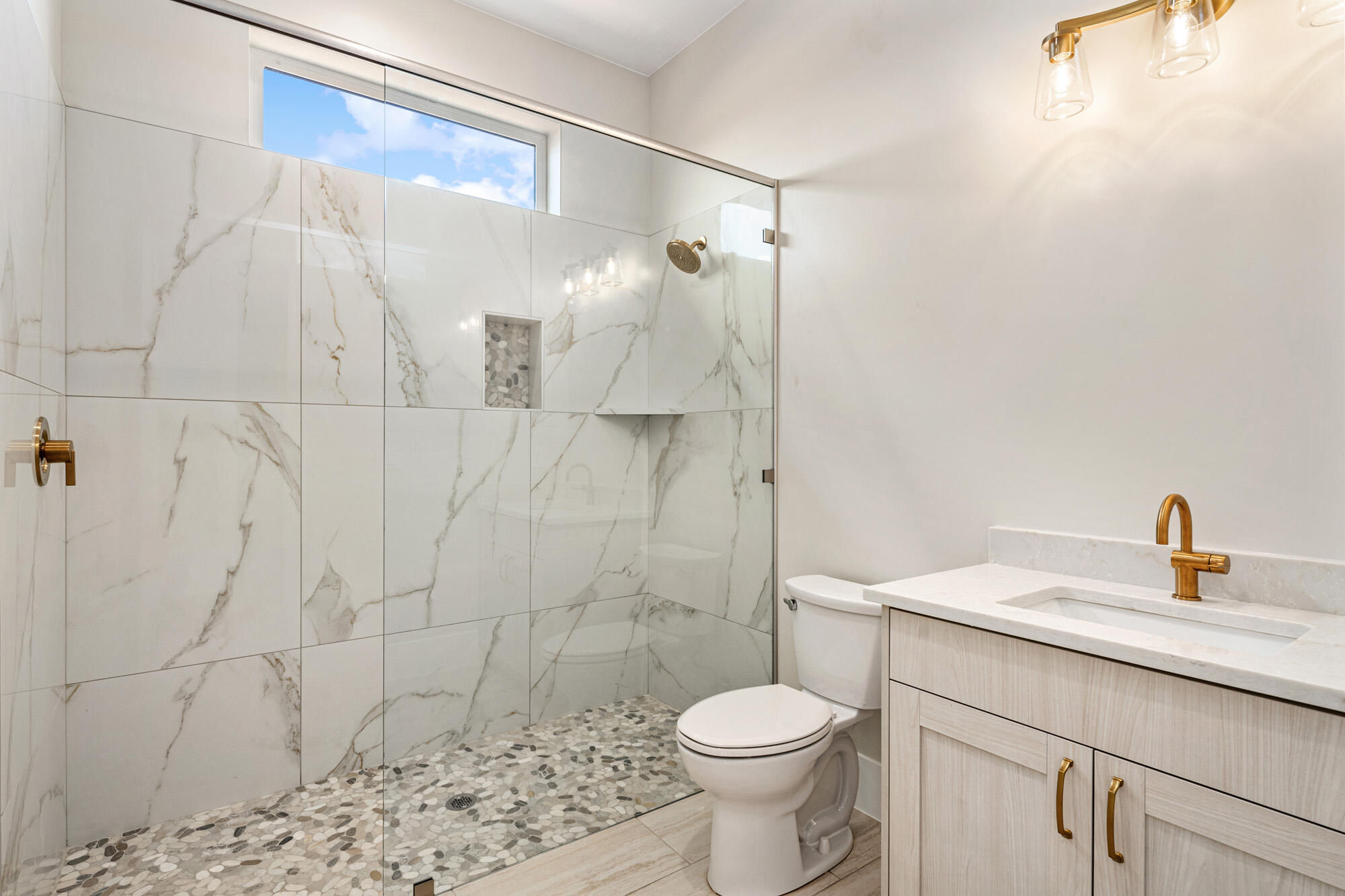 4602 S Malt House Cv