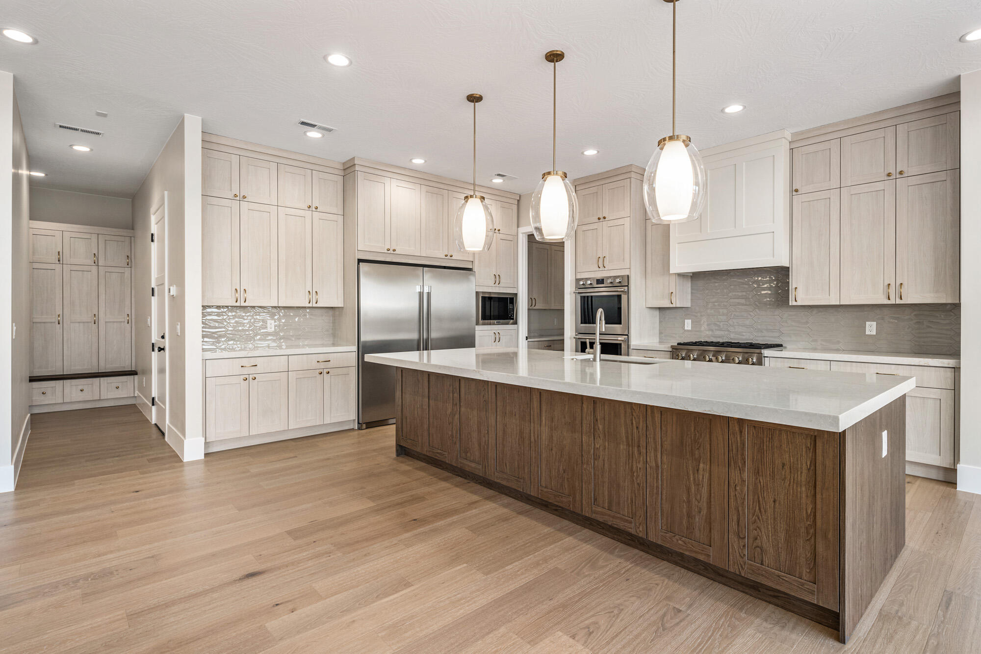 4602 S Malt House Cv