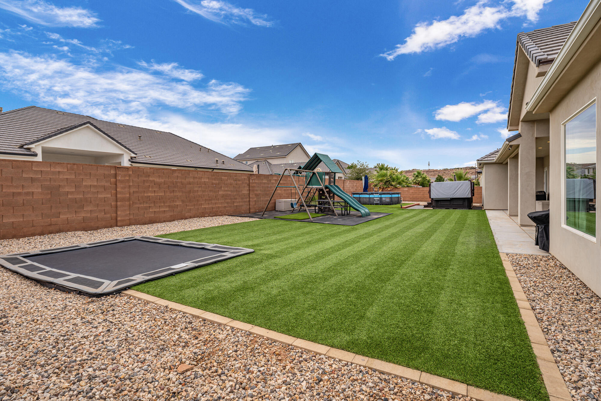 3136 E Blue Quartz DR