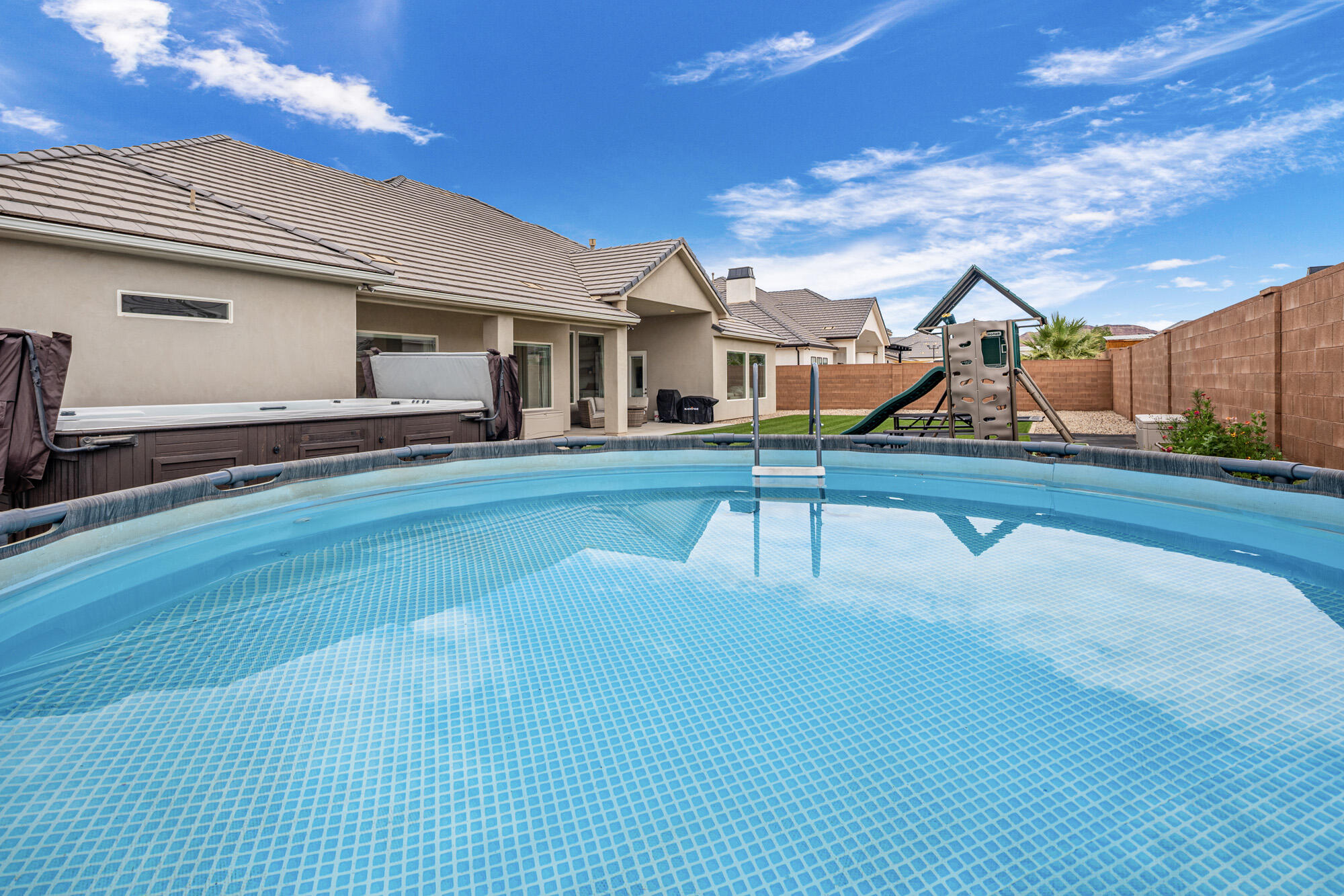 3136 E Blue Quartz DR