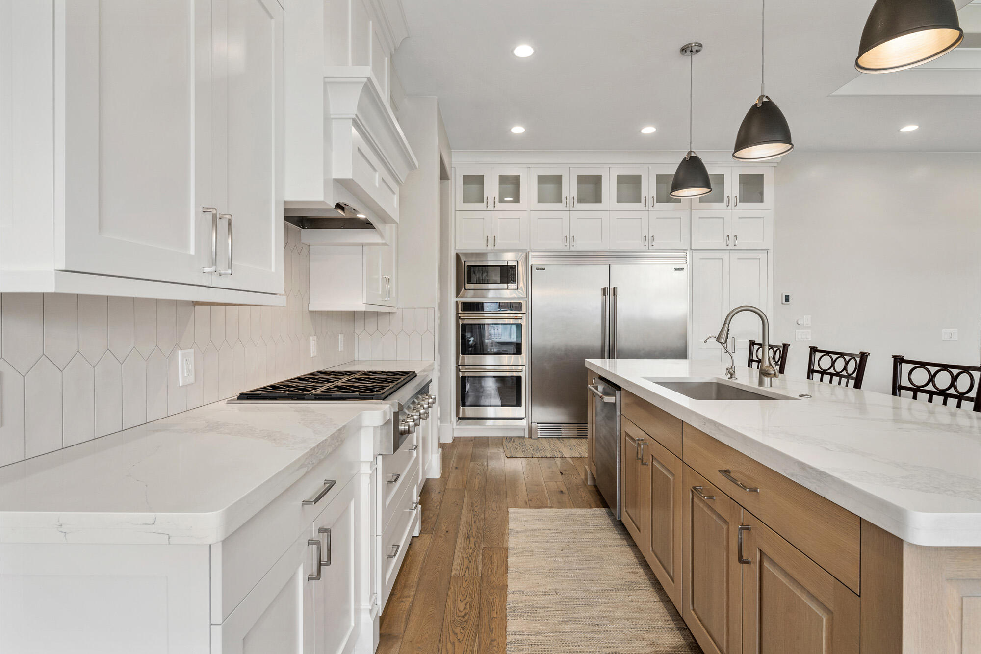 3136 E Blue Quartz DR