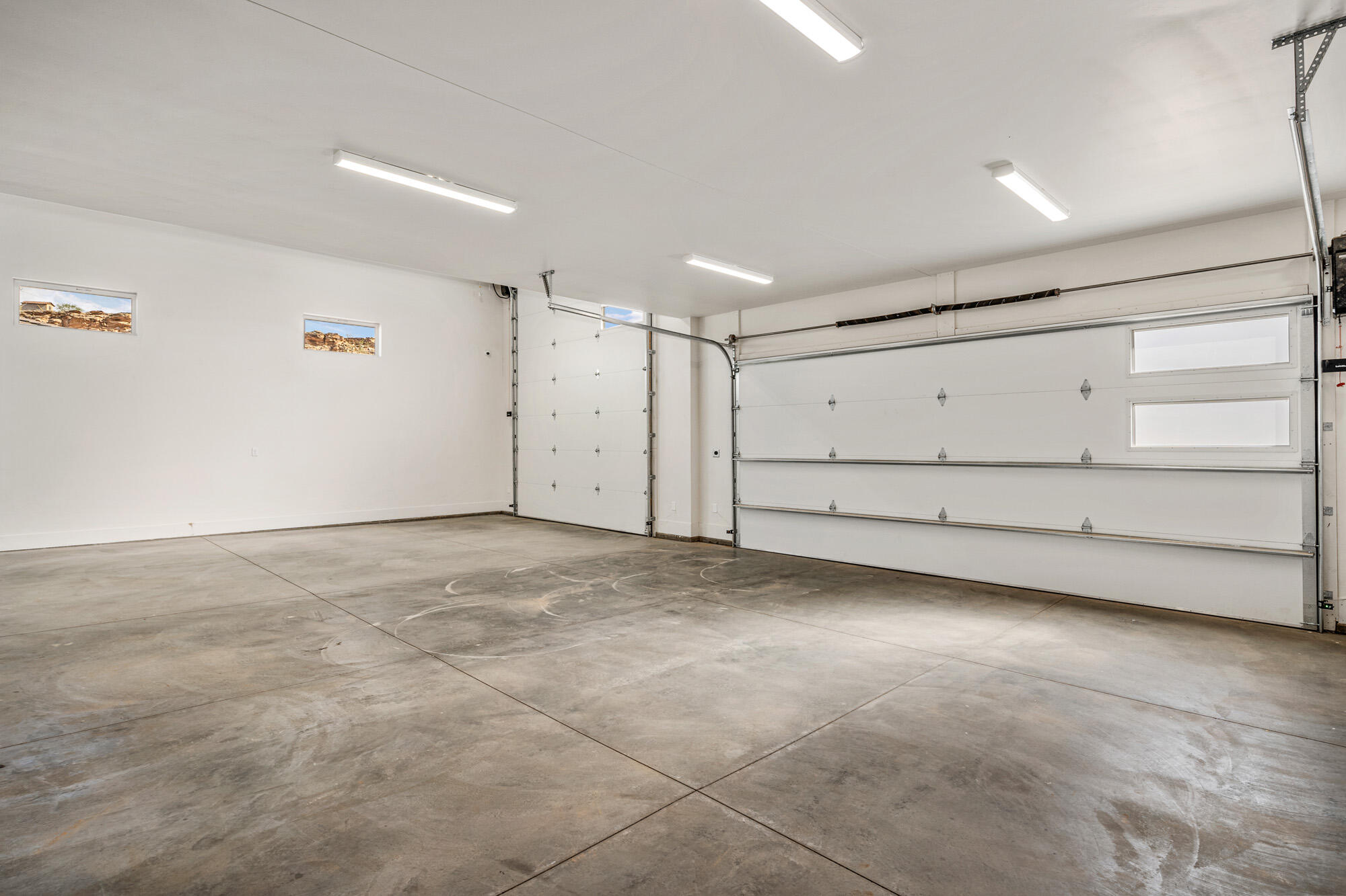 447 E Malt House