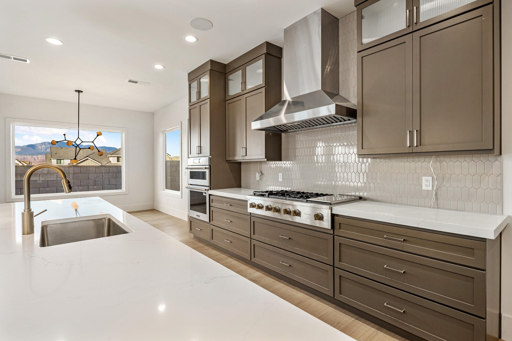 447 E Malt House
