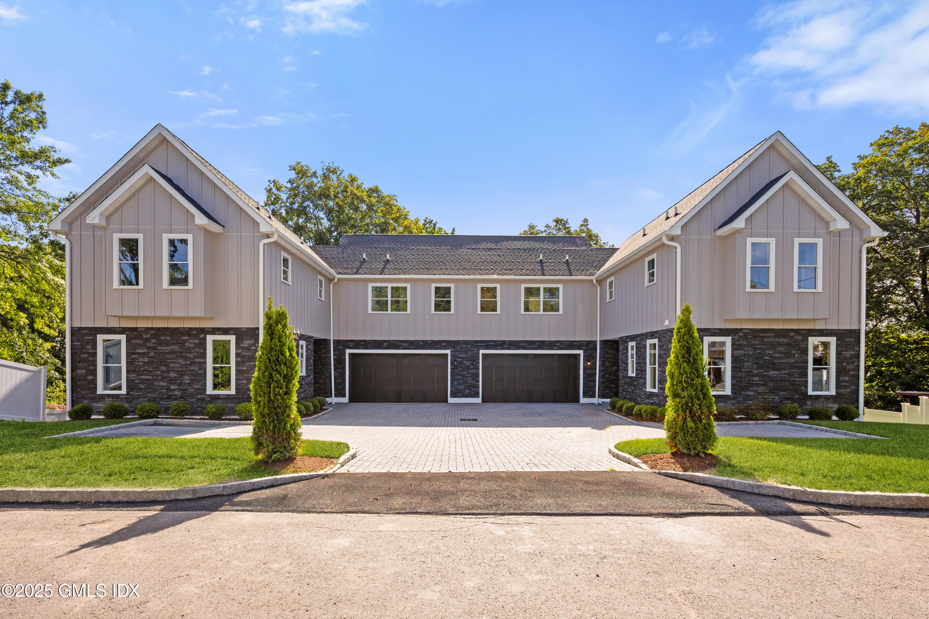 10 HIGHLAND Place, B
