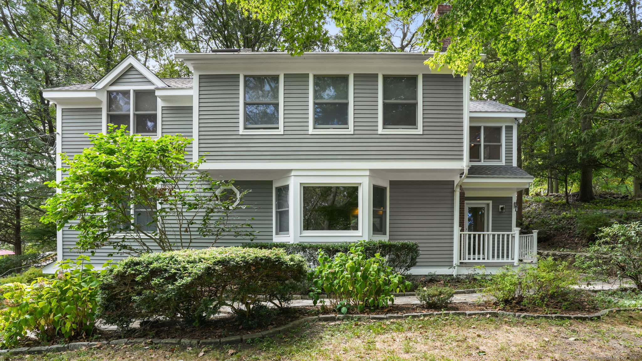 9 Trailside Drive