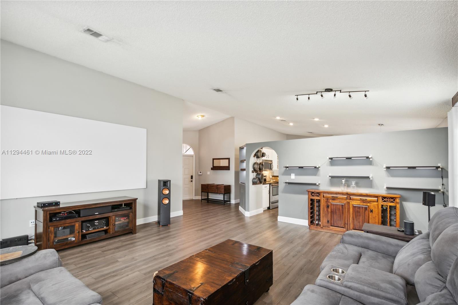 1321 NW 187th Ave