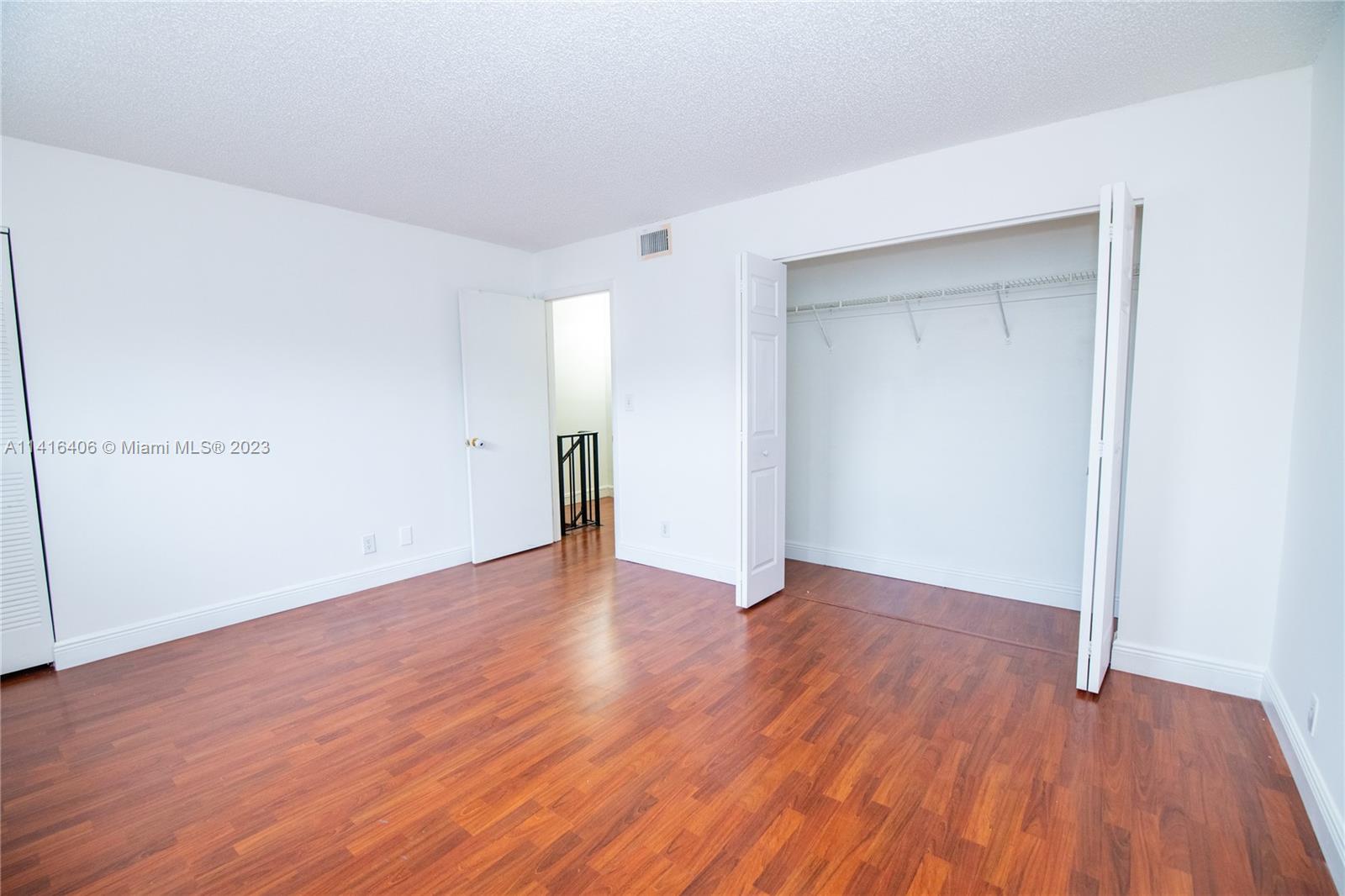 1100 SE 4th Ave # 26