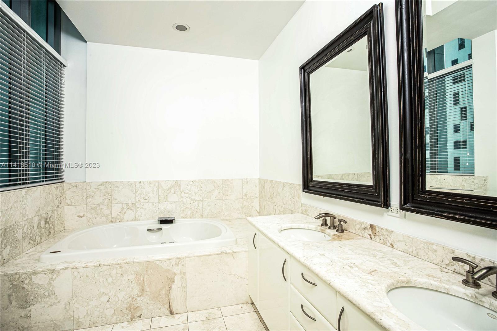 1331 Brickell Bay Dr # 608