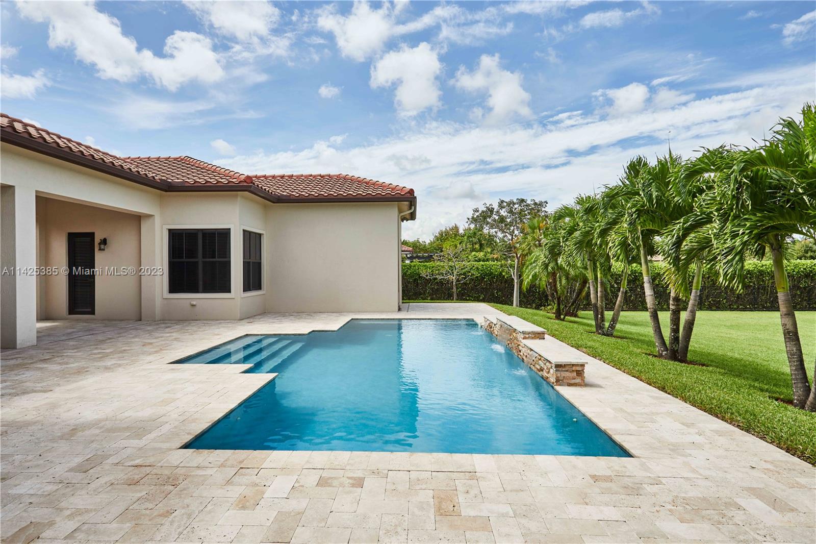 4431 Estates Rd