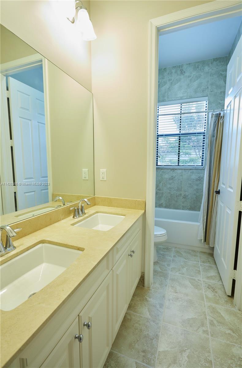4431 Estates Rd