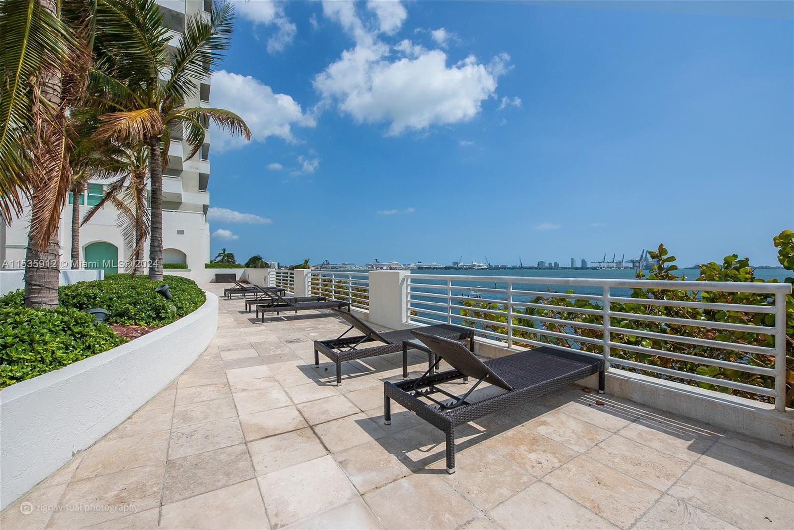 800 Claughton Island Dr # 2202