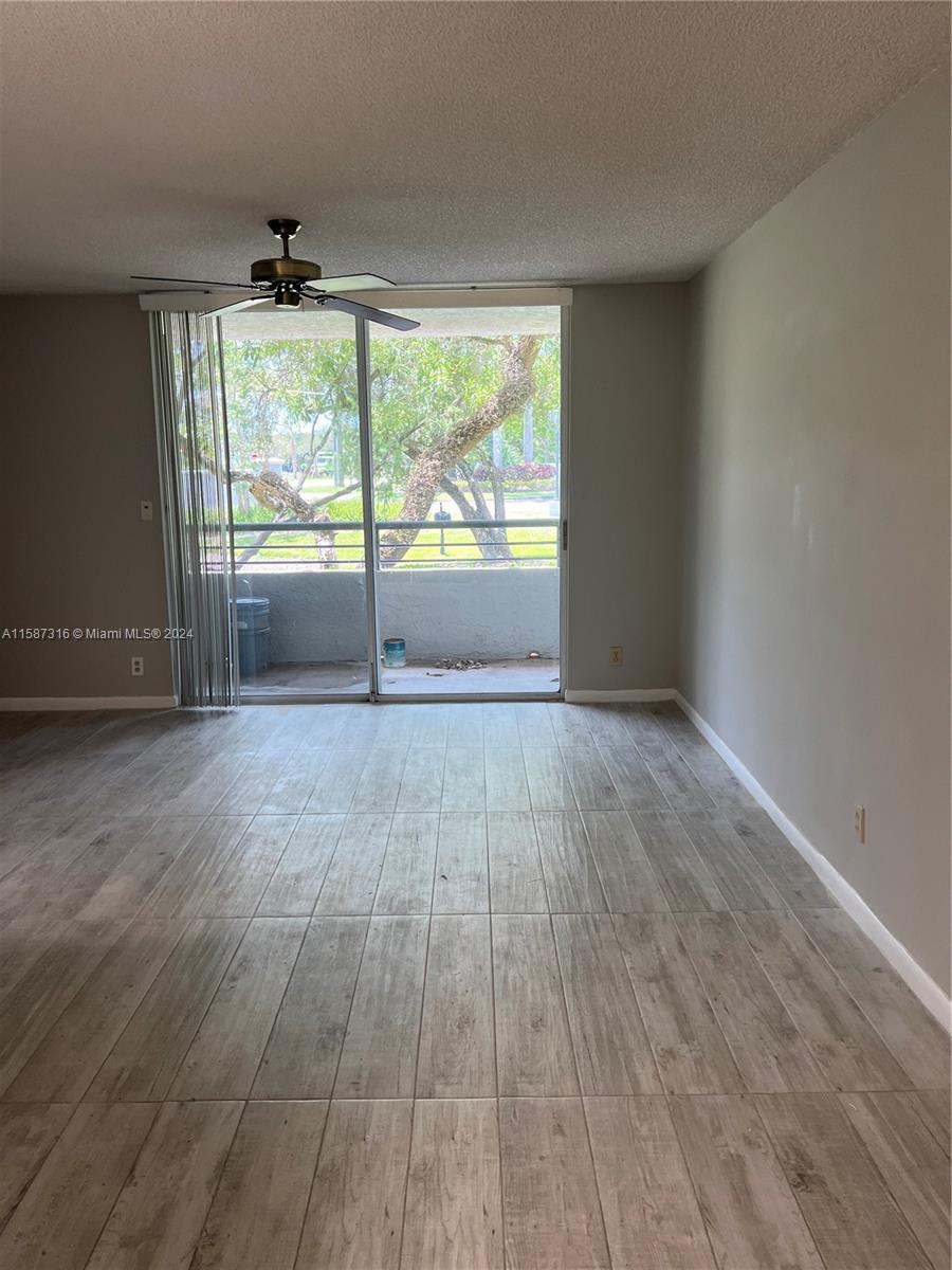 951 Lyons Rd # 6104