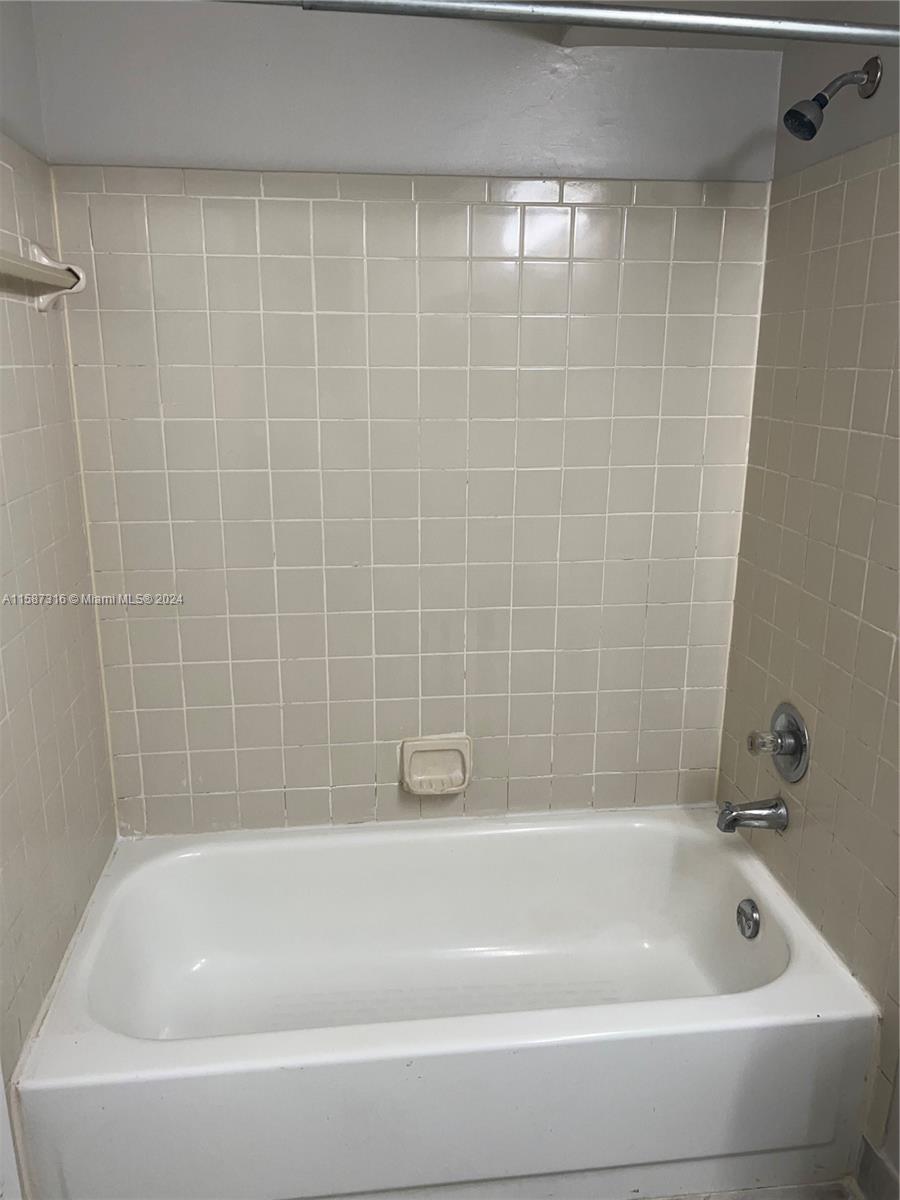 951 Lyons Rd # 6104