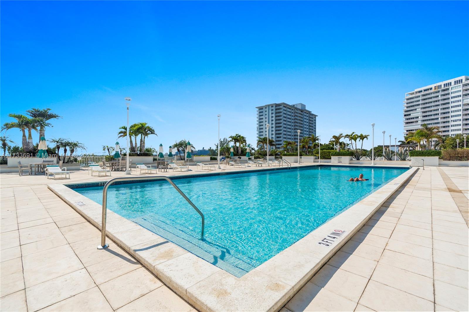 2200 S Ocean Ln Unit: 2609/2610