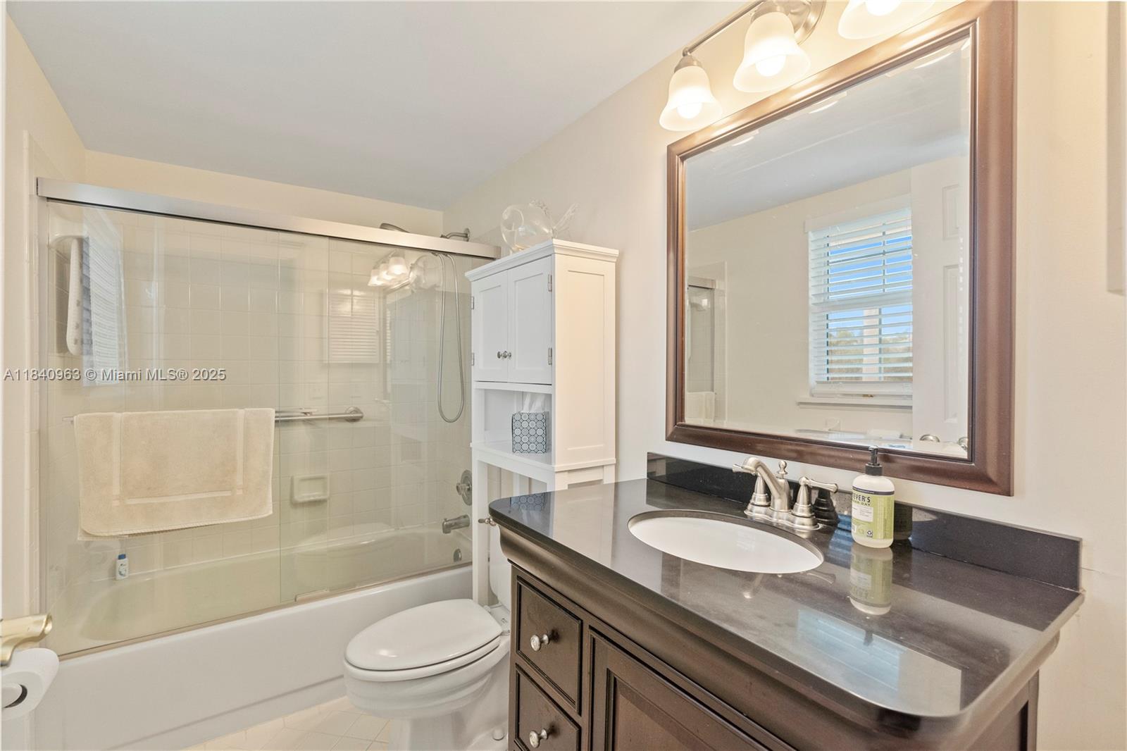 99 Seabreeze Ave # 1