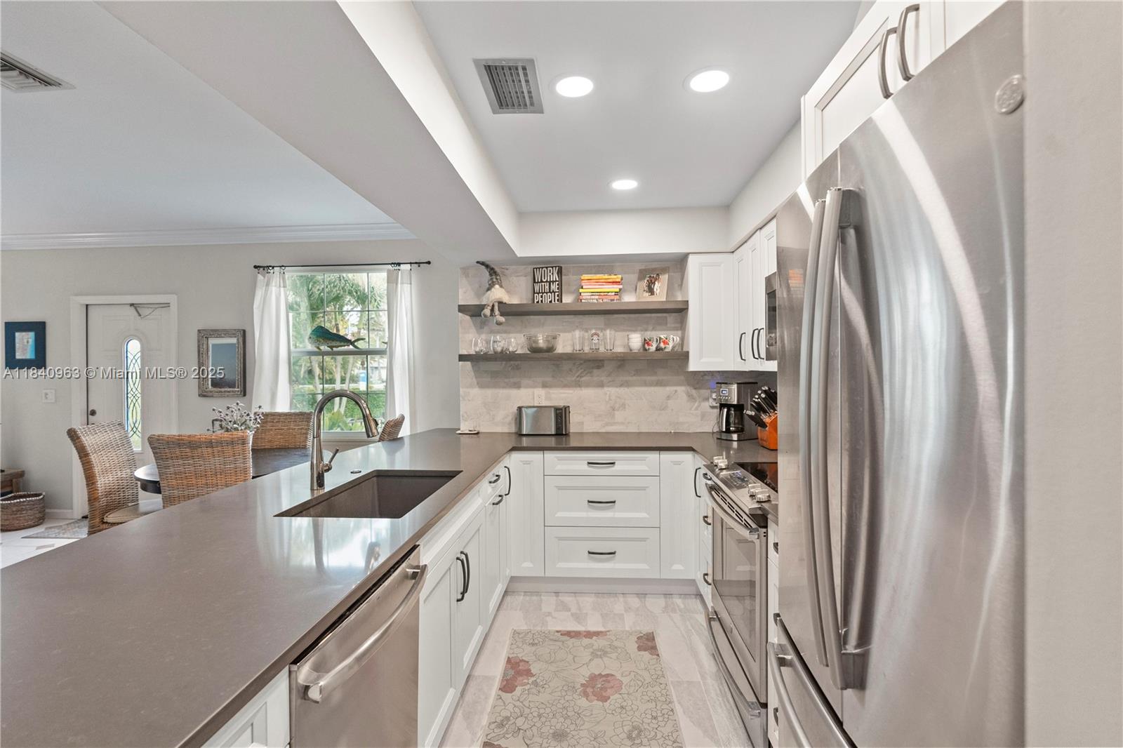 99 Seabreeze Ave # 1