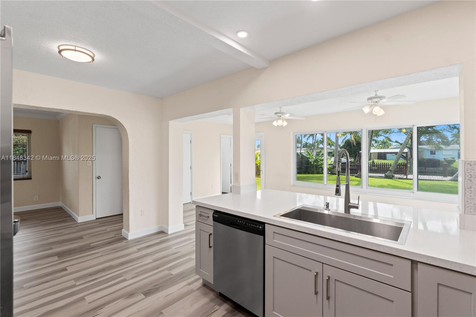 4580 SW 34th Ter