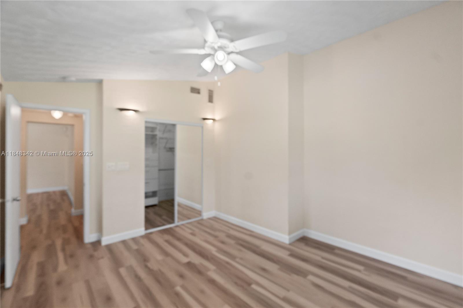 4580 SW 34th Ter