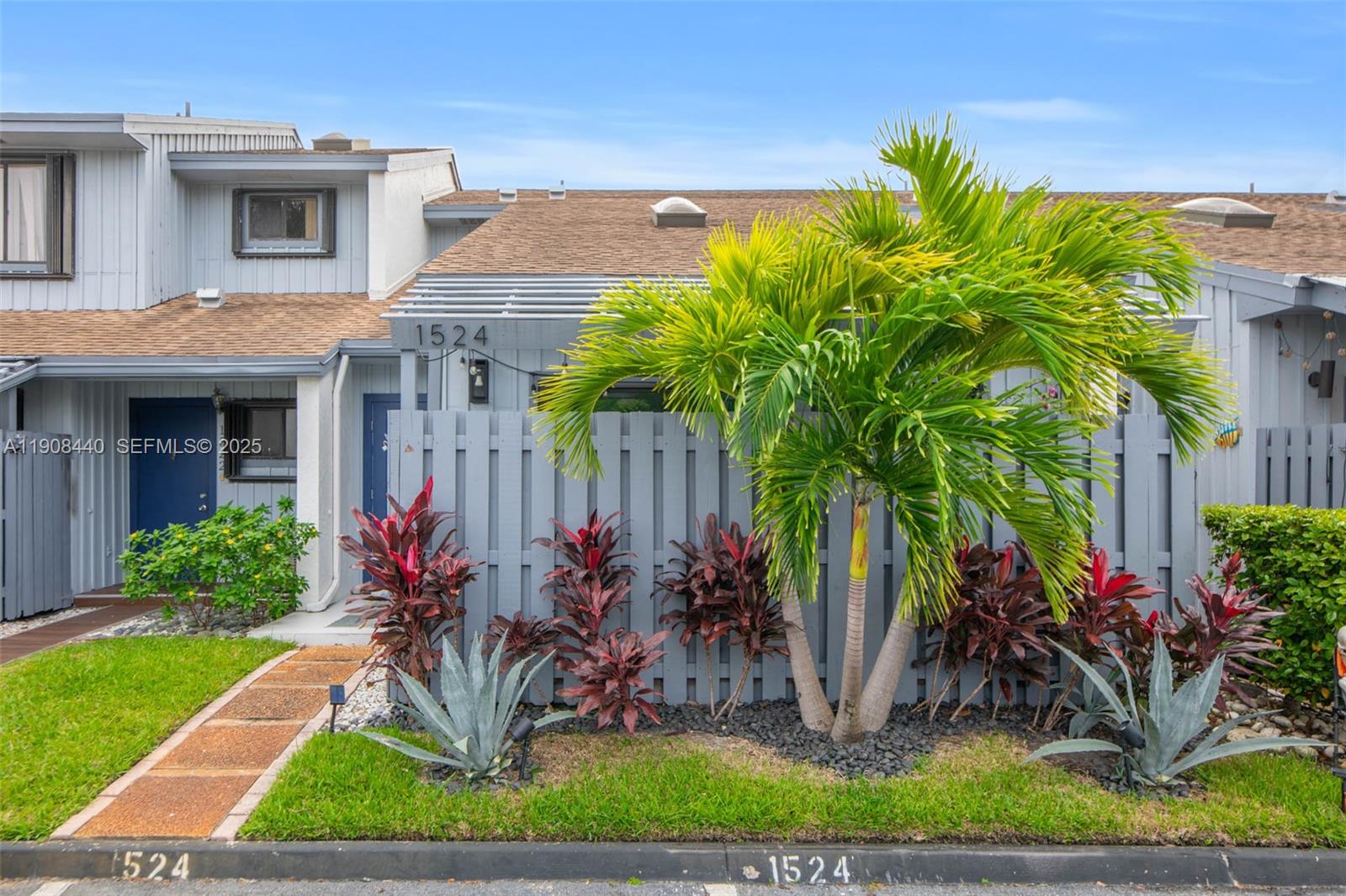 1524 Gabriel Street