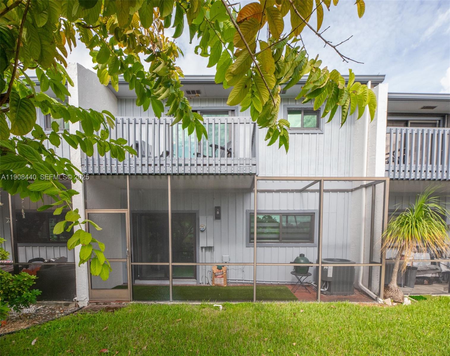 1524 Gabriel Street
