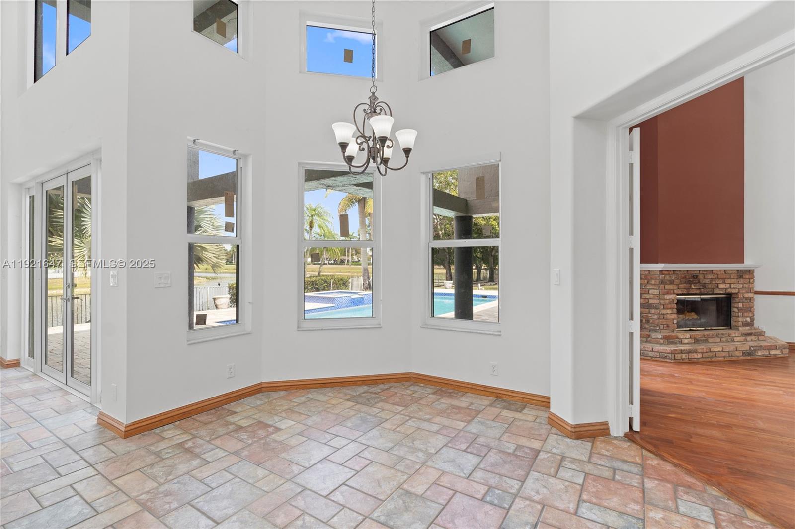 15601 SW 14th Street