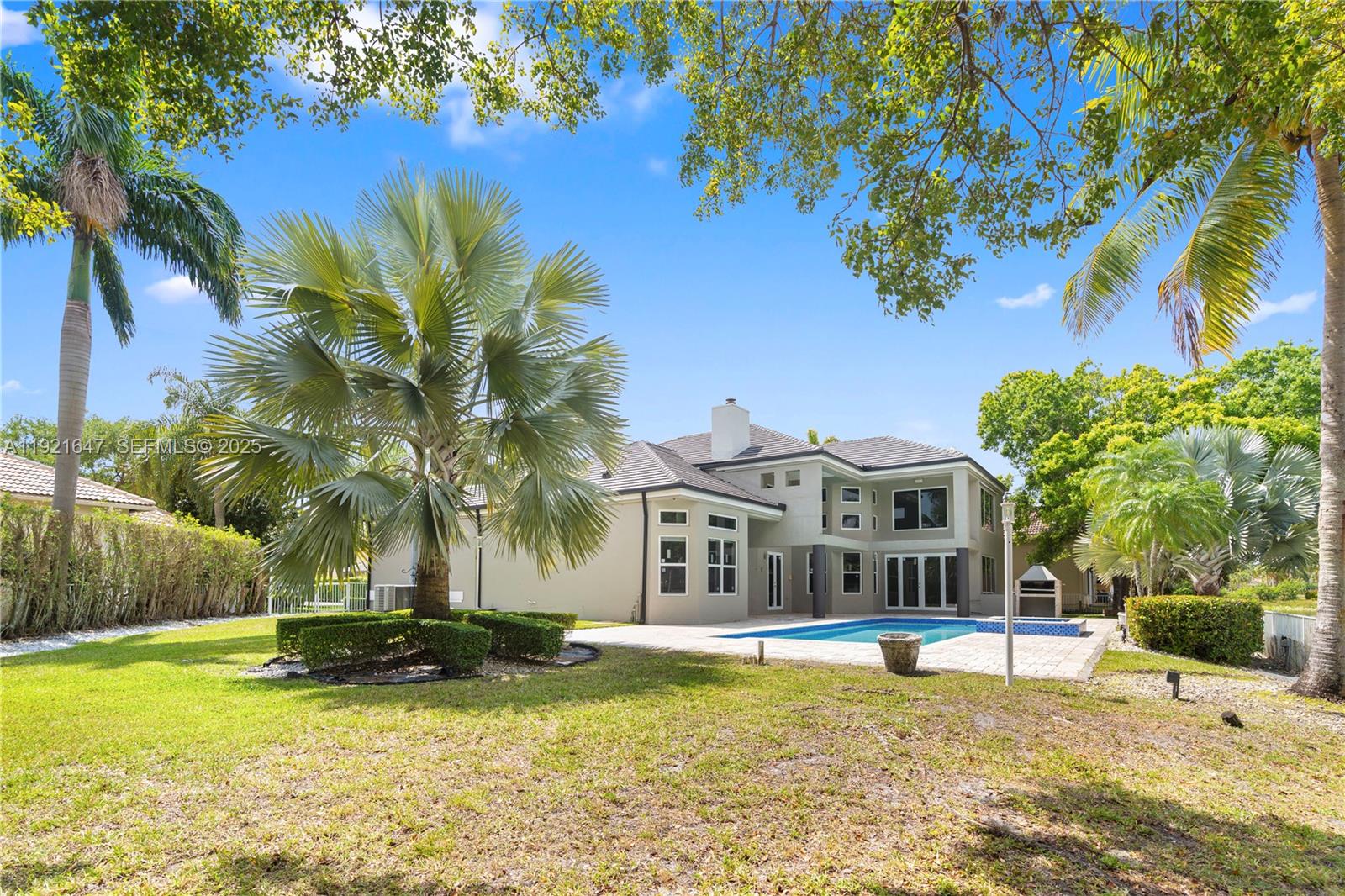 15601 SW 14th Street