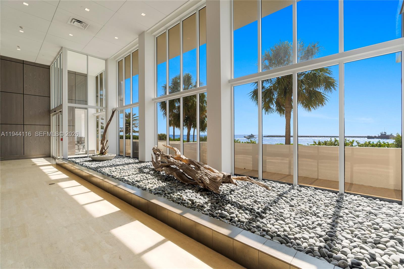 2200 S Ocean Ln Unit: 2609/2610