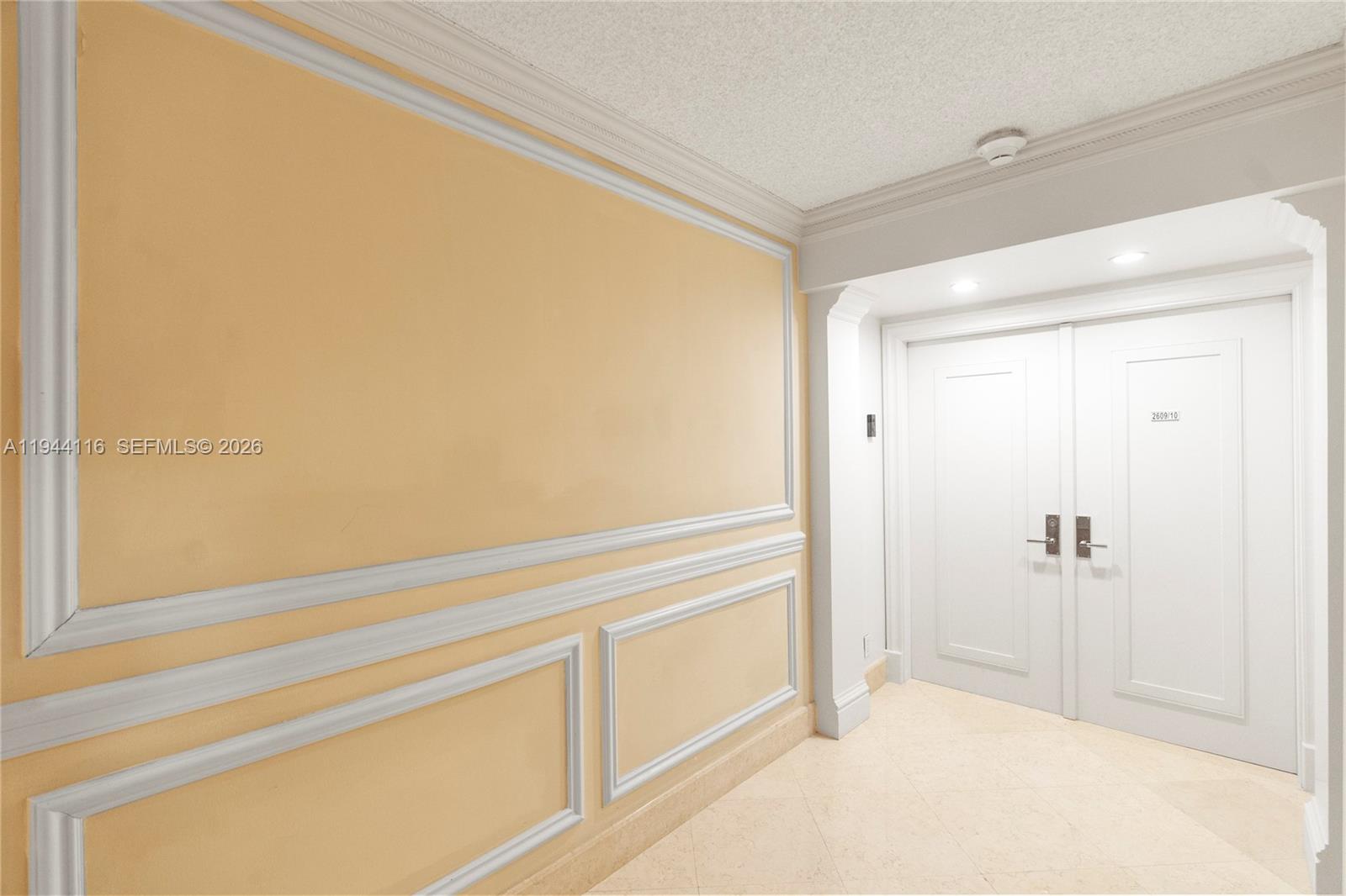 2200 S Ocean Ln Unit: 2609/2610