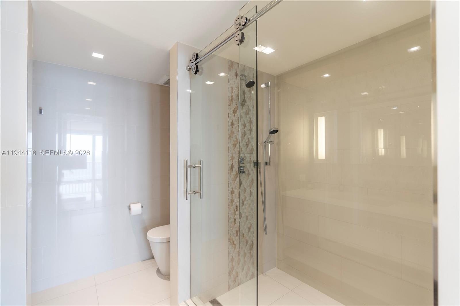 2200 S Ocean Ln Unit: 2609/2610