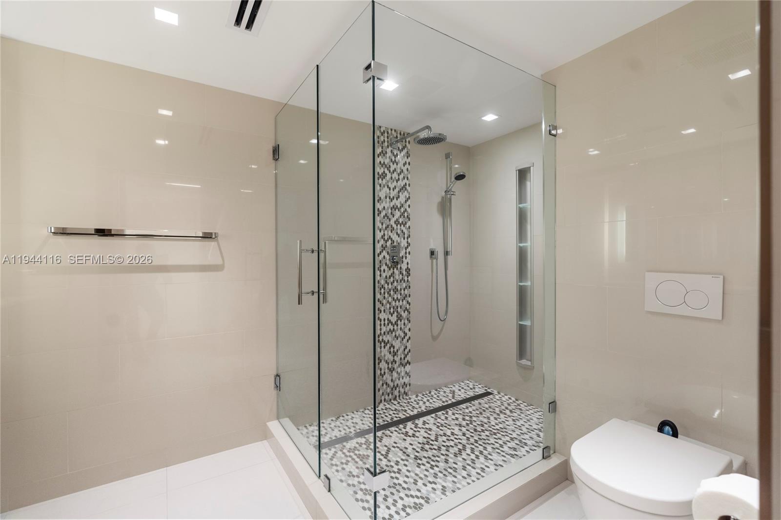 2200 S Ocean Lane 2609/2610
