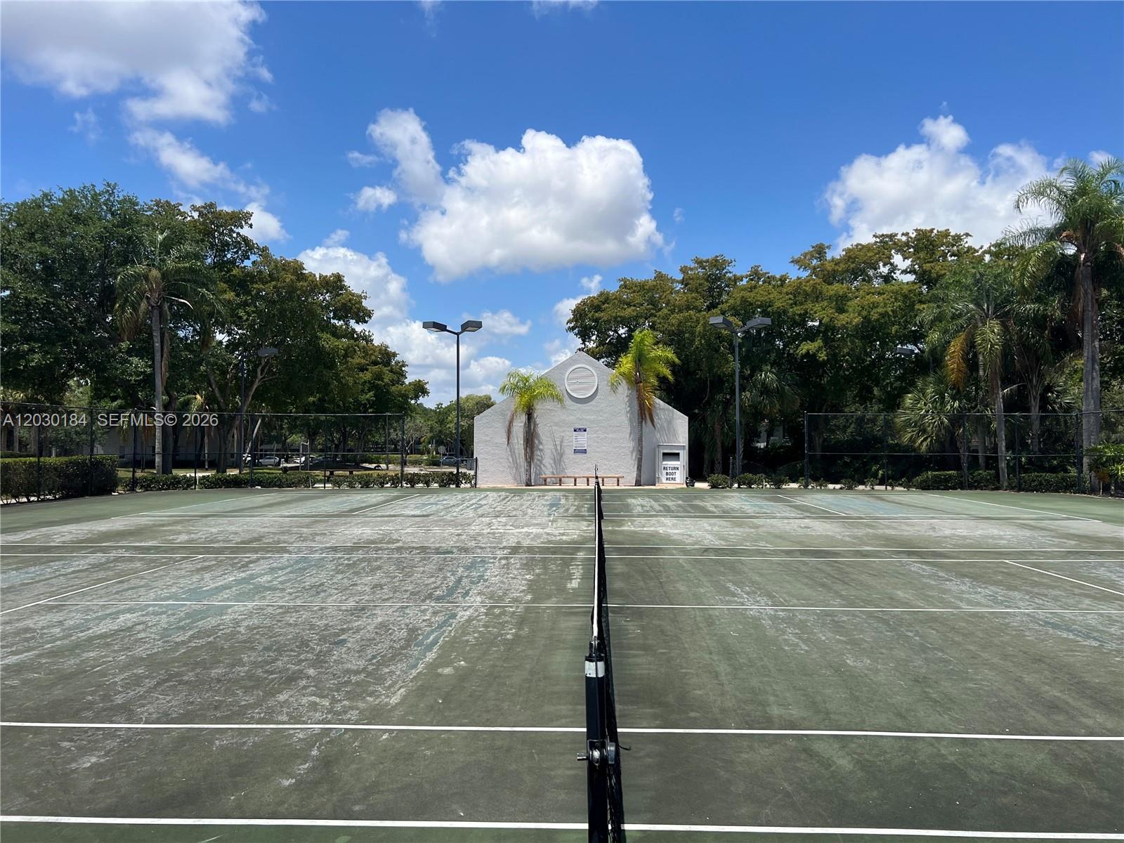 951 Lyons Rd # 6104
