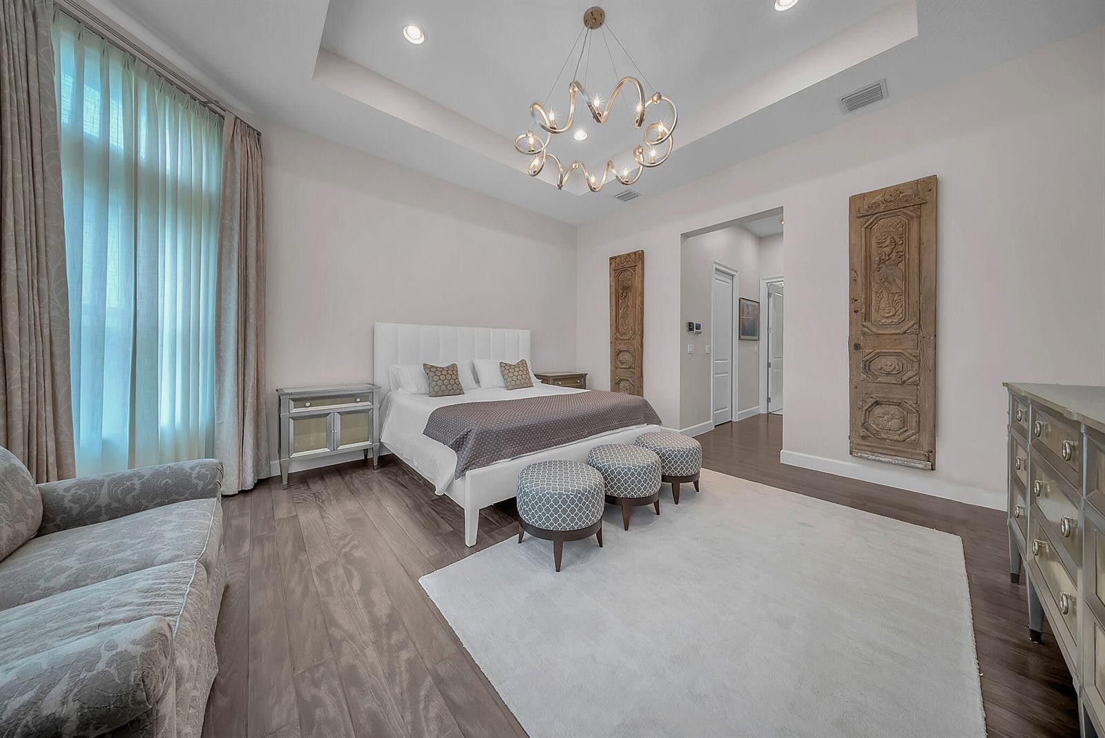 11340 Frosted Pine Manor